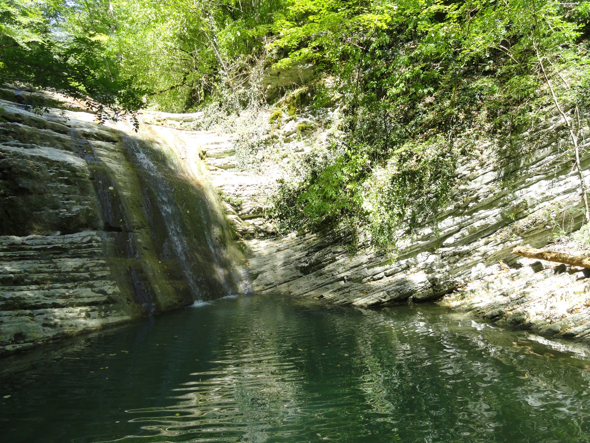 Плеседские водопады в Геленджике