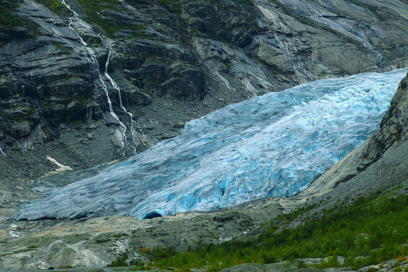 Ледники водопады