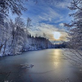 Зимняя речка (54 фото)