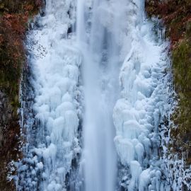 Водопад Радужный зимой (57 фото)