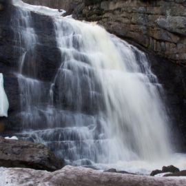 Водопад Гадельша зимой (55 фото)