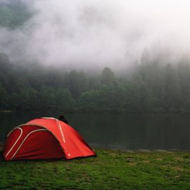 Палатка у реки (56 фото)