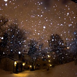 Ночной снегопад (58 фото)