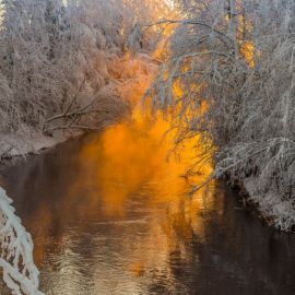 Морозная река (72 фото)