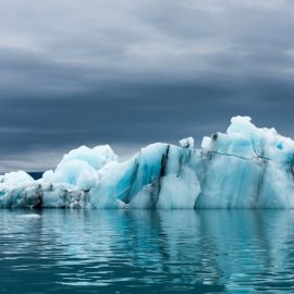 Айсберг под водой (65 фото)