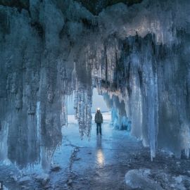 Ледяные пещеры байкала (55 фото)