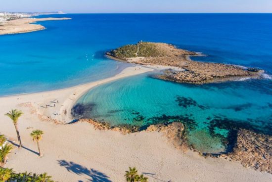 Пляж Нисси Бич Кипр (150 фото)
