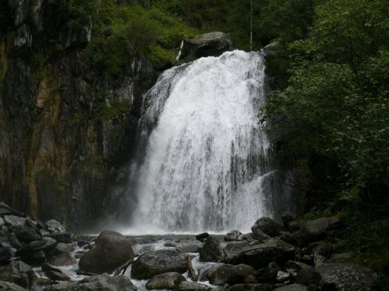 Водопад Корбу на Телецком озере (77 фото)