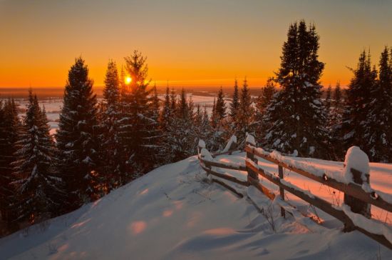 Рассвет в деревне зимой (58 фото)