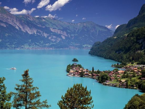 Озеро Бриенц Швейцария (55 фото)