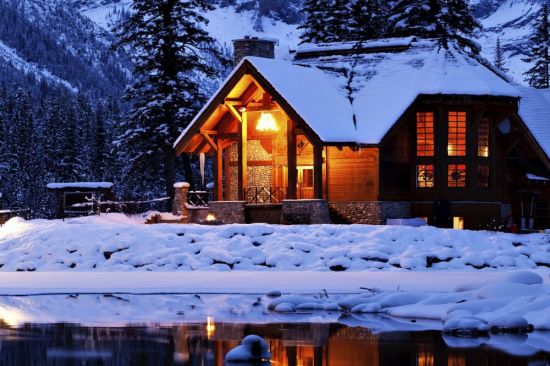 Красивые дома зимой (59 фото)