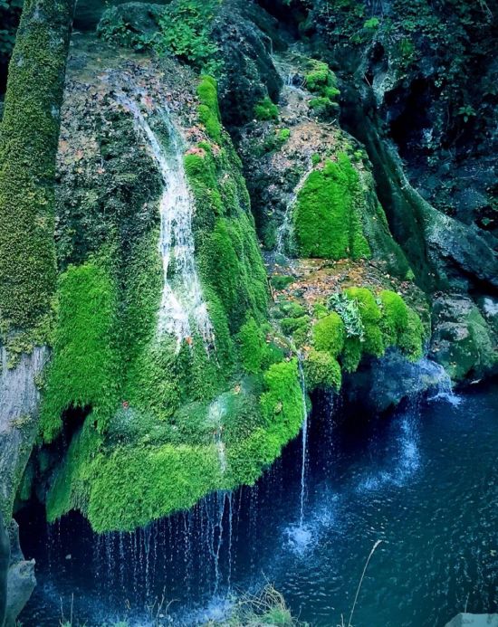 Водопад в Румынии (52 фото)