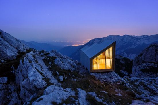 Маленький домик в горах (57 фото)