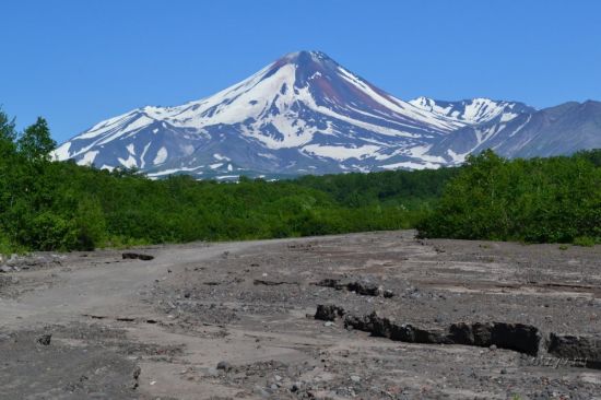 Вулкан Авача на Камчатке (60 фото)