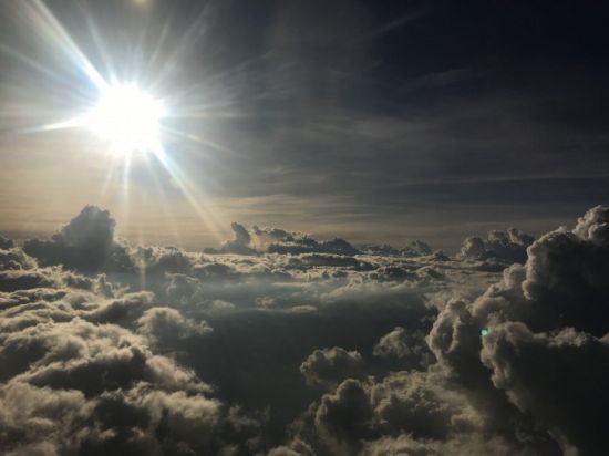 Солнце через облака (49 фото)