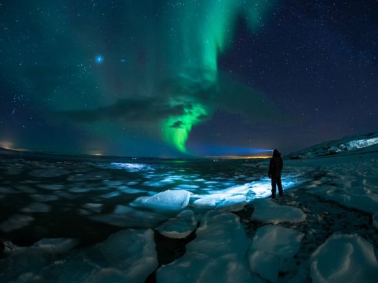 Северный ледовитый океан ночью (51 фото)