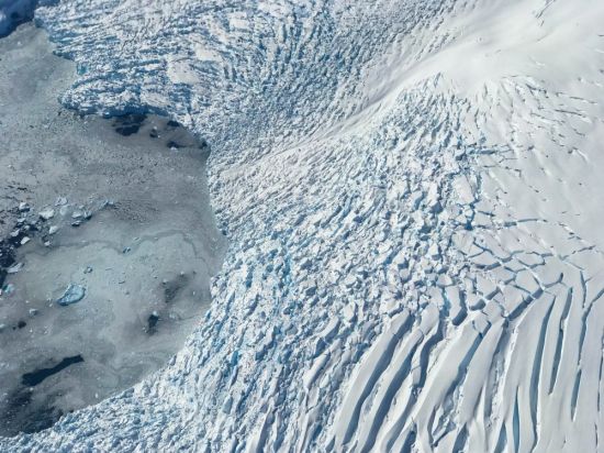 Поверхность антарктиды (48 фото)