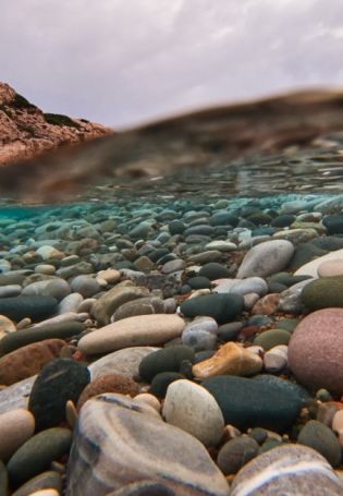 Морские камни (56 фото)
