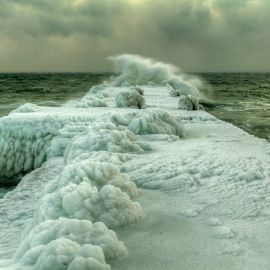 Замерзшее черное море (59 фото)