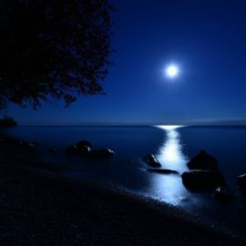 Луна ночь море (64 фото)