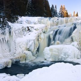 Рускеальские водопады зима (38 фото)