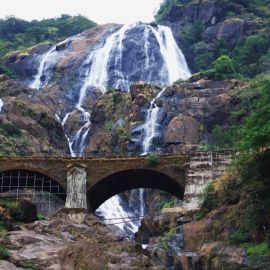 Водопад Дудхсагар (9 фото)
