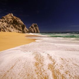 Пустынный пляж (38 фото)