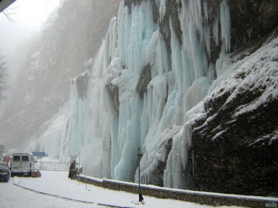 Чегемское ущелье зимой (55 фото)