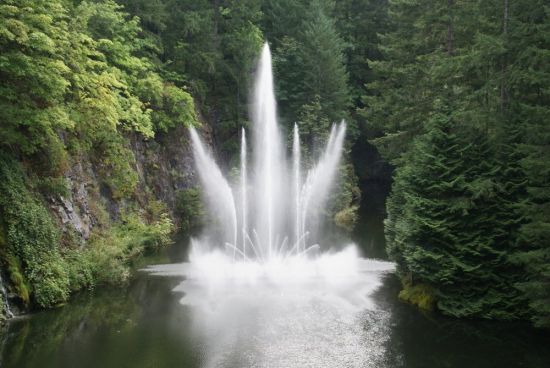 Фонтан водопад (53 фото)
