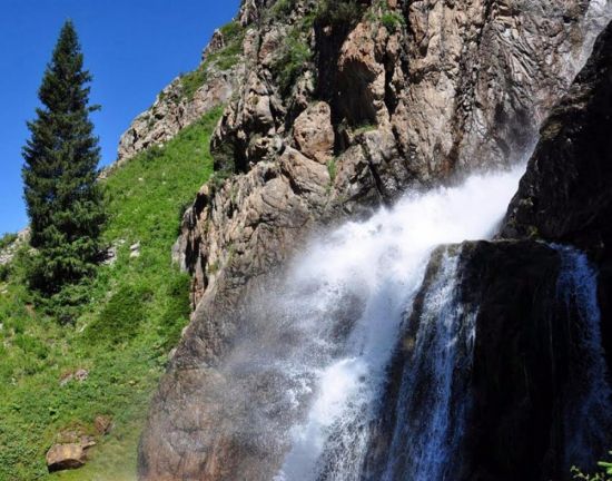 Водопад Бурхан Булак (58 фото)