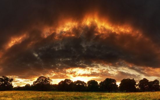 Небо в огне (58 фото)
