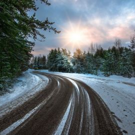 Зимний пейзаж дорога (55 фото)