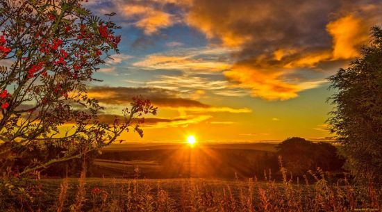 Осенний закат солнца (57 фото)