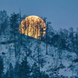 Луна горный Алтай (59 фото)