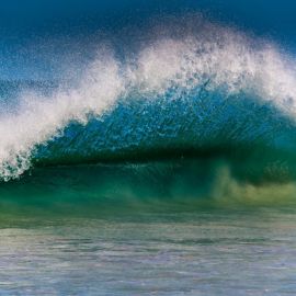 Высокие волны на море (54 фото)