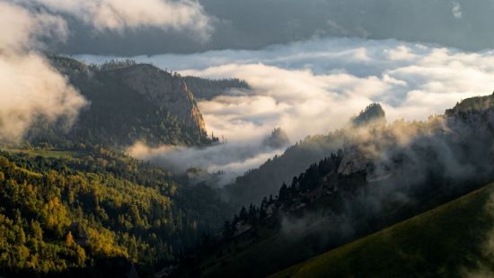 Туманные горы Средиземье (51 фото)
