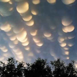Пузырчатые облака (47 фото)