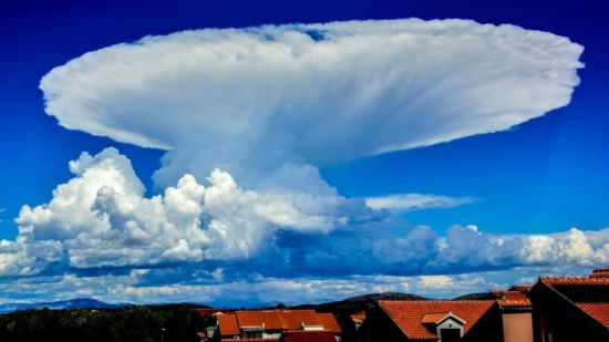 Огромное облако (53 фото)