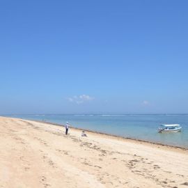 Менгиат пляж (52 фото)