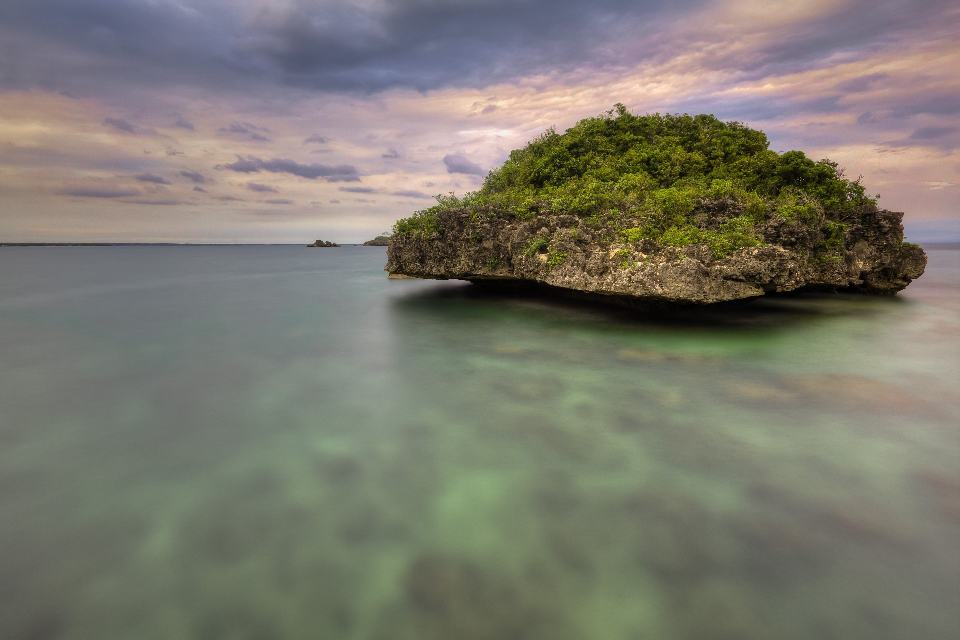 Нейтральные острова. Аламинос Филиппины. Бохоль (остров). Остров в океане. Необитаемые острова.