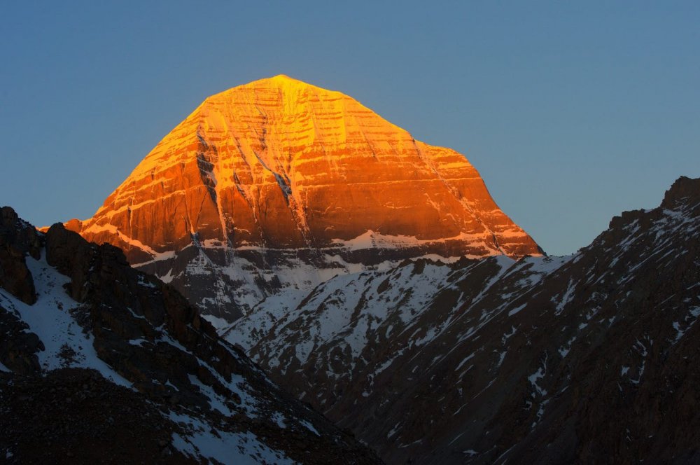 Золотая гора Тибет