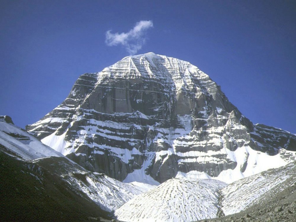 Пирамиды Тибета гора Кайлас