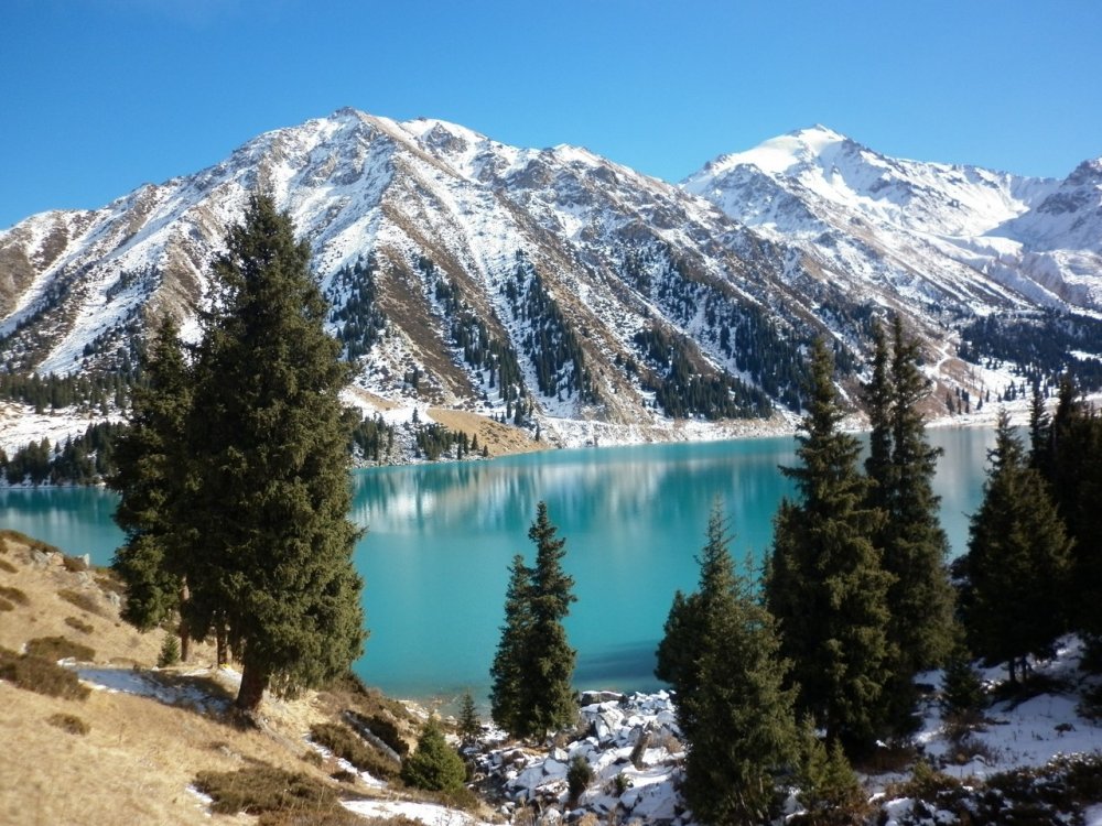 Озеро Медео Казахстан