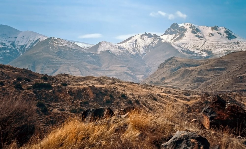 Горы скалистые Армения