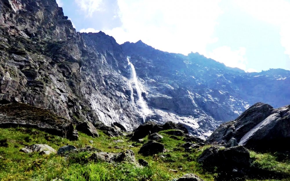 Водопад Зейгалан в Северной Осетии