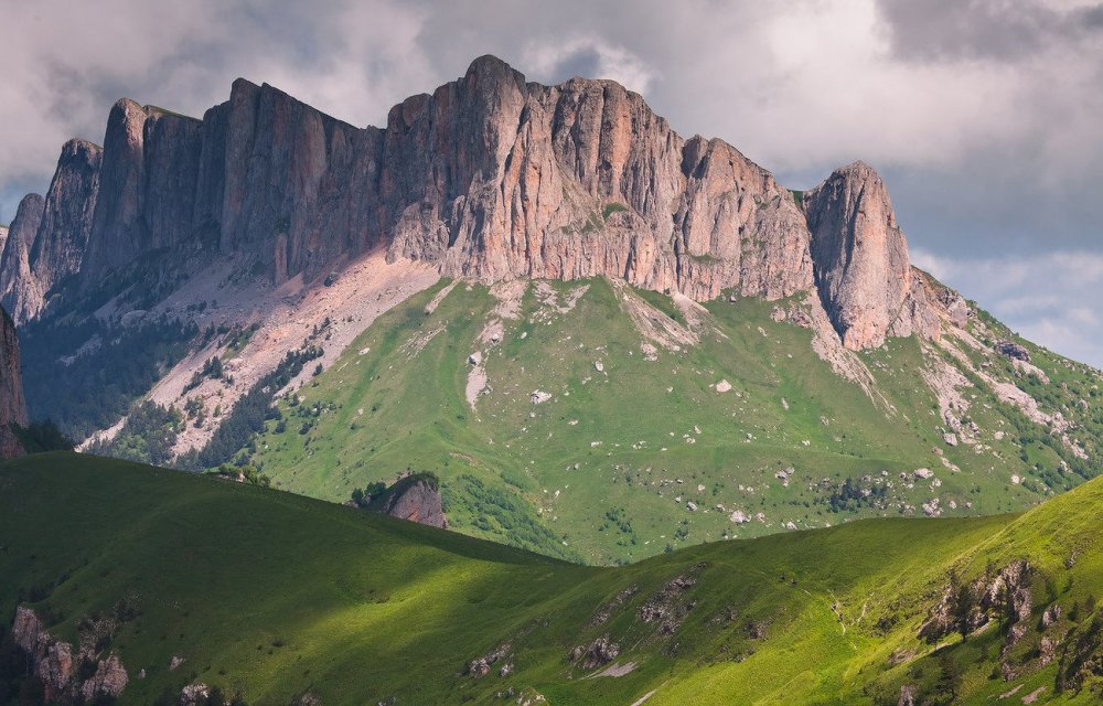 Природный парк большой Тхач на Кавказе