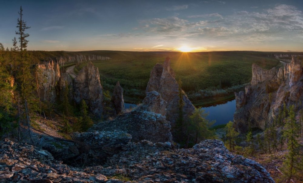 Природные парки Якутии синяя