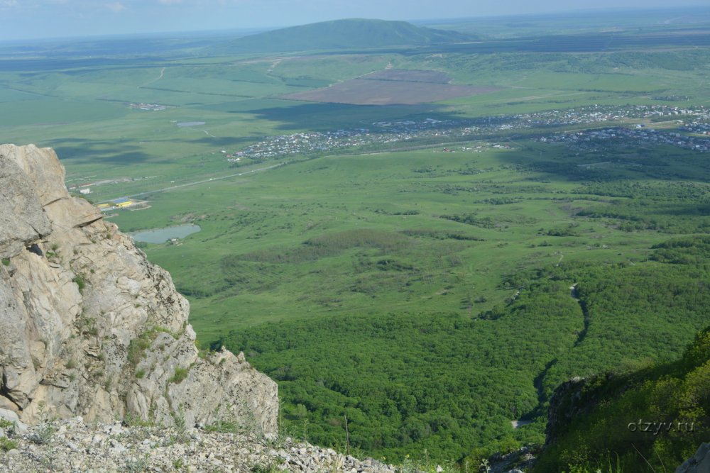 Гора змейка Новотерский