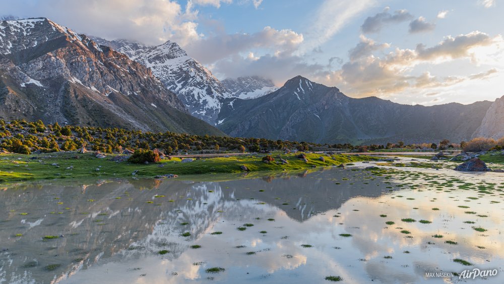 Природа Таджикистана файзобӣод