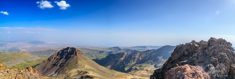Гора Арагац панорама